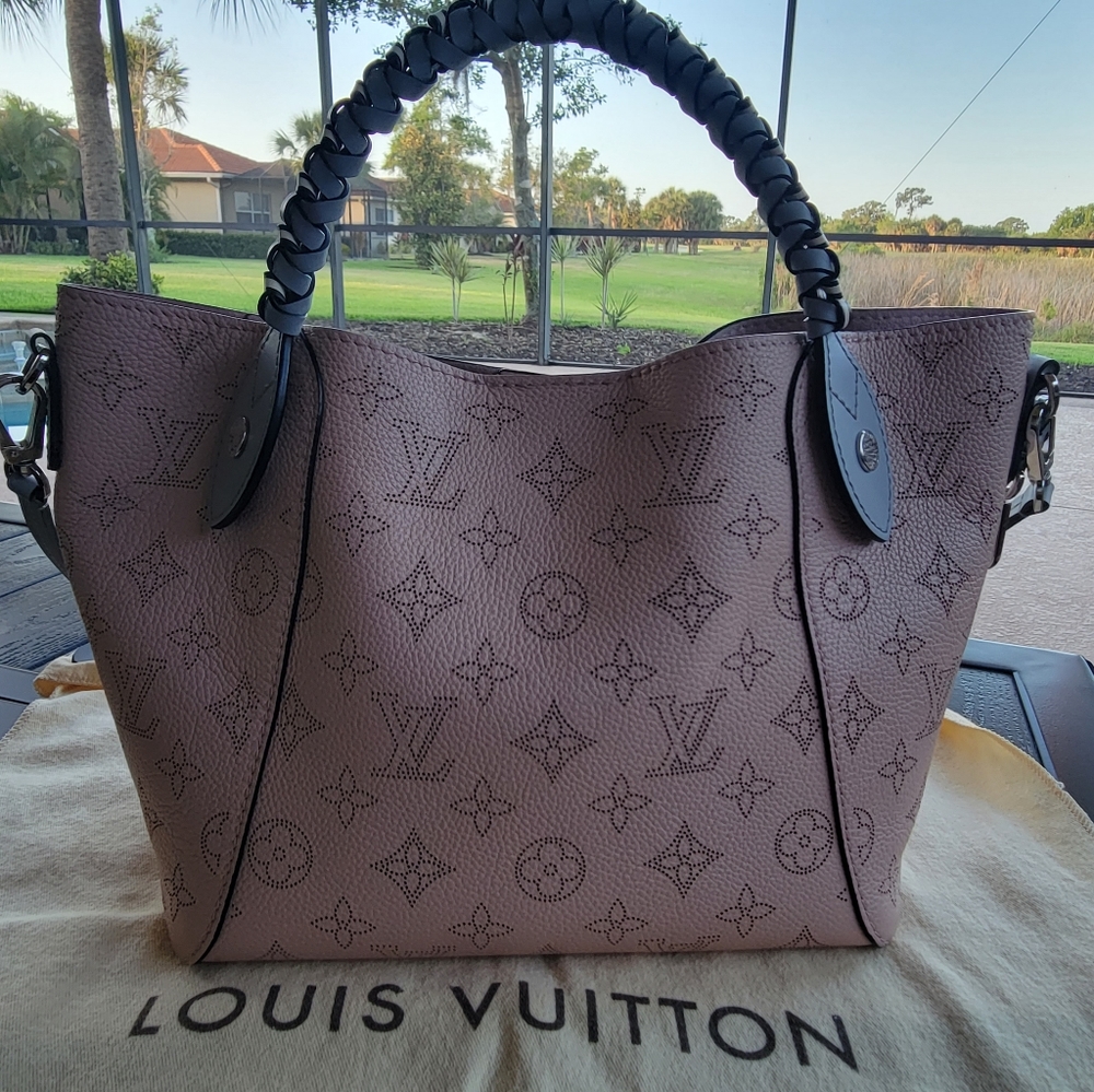 Sold Louis vuitton Monogram PM Pink Mahina Hina Crossbody